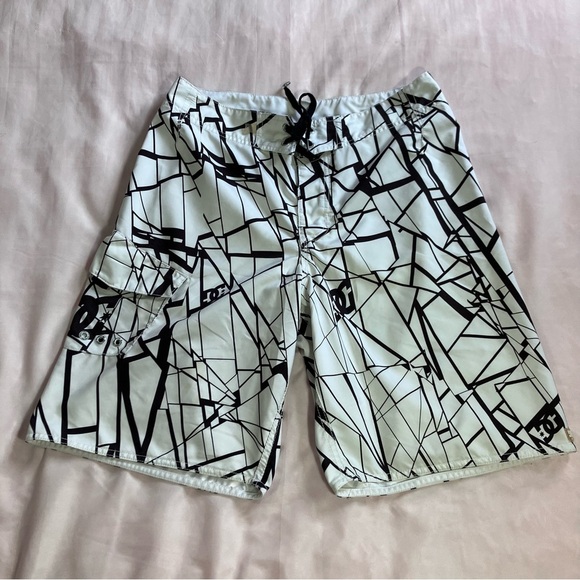 🧡2FOR$15 DC Abstract Board Shorts - Picture 2 of 9